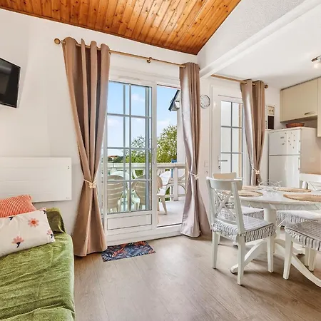 Daire Port Bourgenay - Maeva - 6 Personnes 2 Avec Balcon Vue Golf - Selection - Super Mae-1803